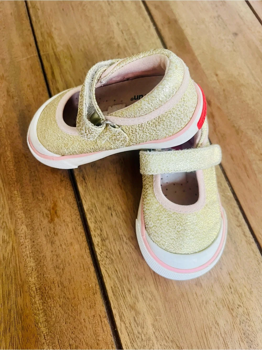See Kai Run Gold Glitter Mary Jane with Pink Trim; Size 4